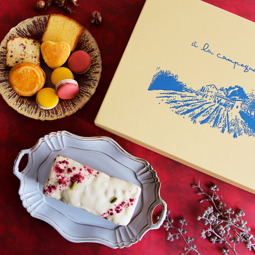 福袋2026(お菓子31個詰め合わせ、トートバック付き)